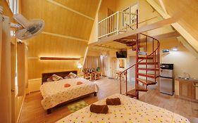 บ้านดินเชี่ยวหลาน